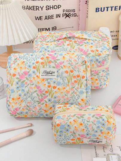 Large Capacity Home Items Organizer Bag With Zipper Portable Handheld Travel Toiletry Bag Classic Grid Print Cosmetics Storage Bag Soft Fabric Handbag